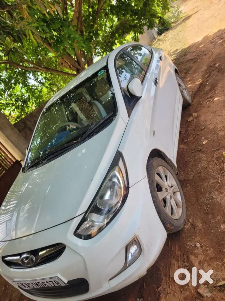 Very Good Condition And Complete Showroom Maintained