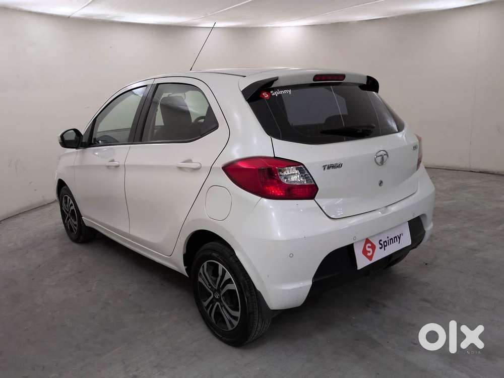 Tata Tiago Xza, 2018, Petrol