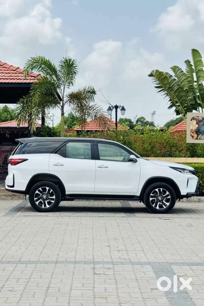Toyota Fortuner Legender, 2023, Diesel