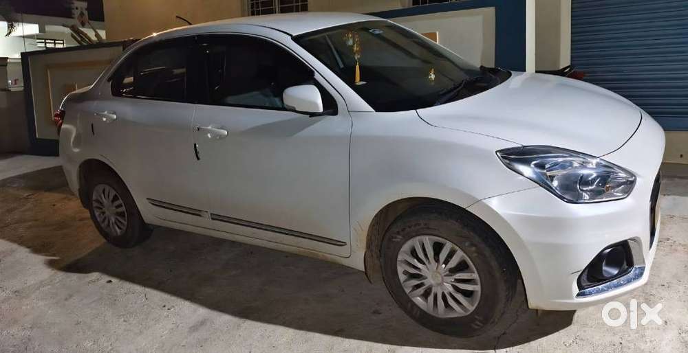 Maruti Suzuki Swift Dzire Vxi Optional, 2023, Petrol