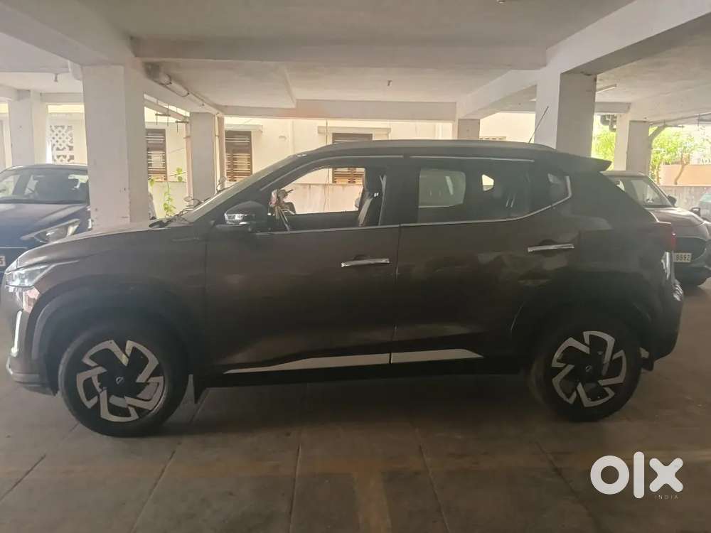 Nissan Magnite 2022 Petrol Excellent Condition Price Negotiable