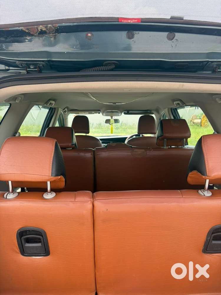 Mahindra Marazzo 2020