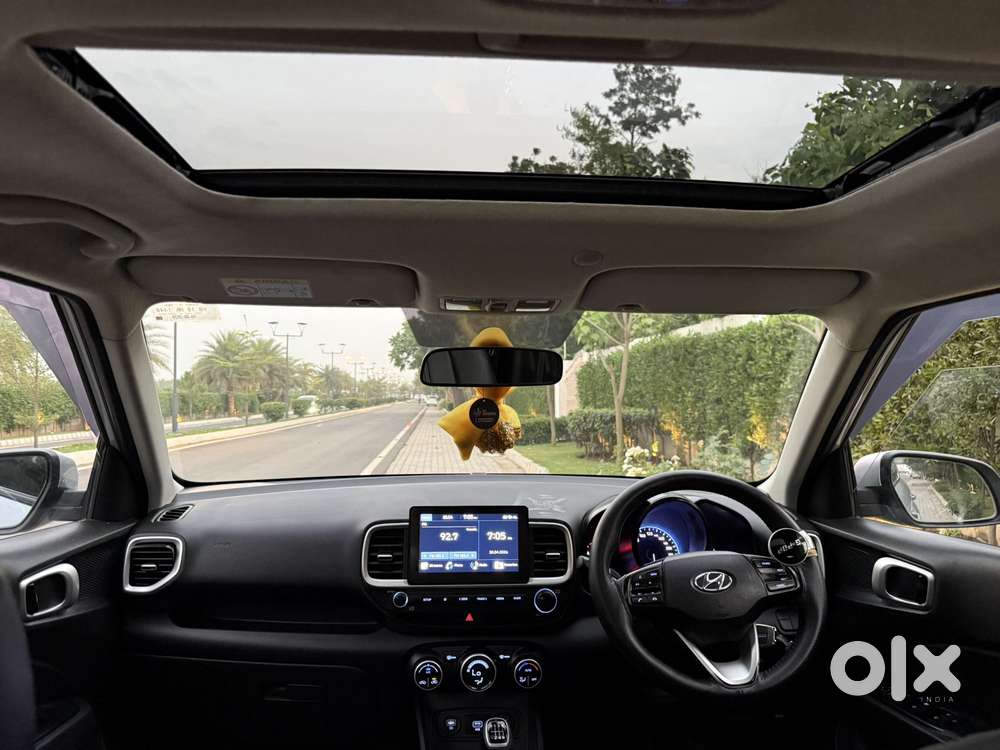 Hyundai Venue Sx (o) Mt 1.5 Diesel, 2020, Diesel
