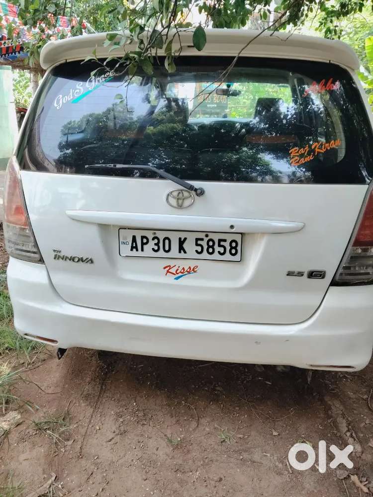 Toyota Innova 2.5 G1 2010