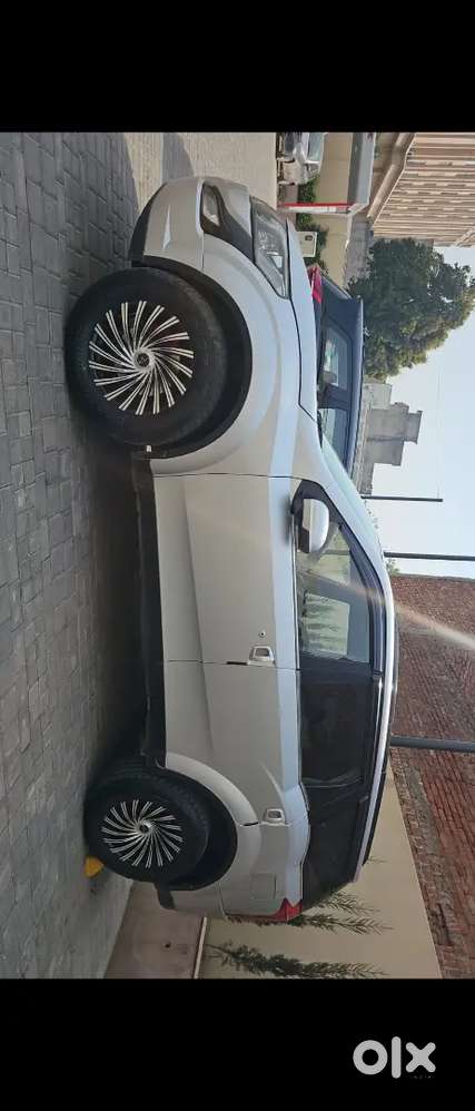 Mahindra Xuv500 2016 Diesel Well Maintained