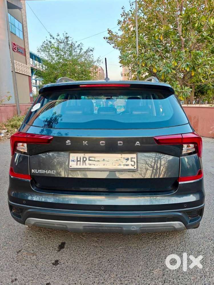 Skoda Kushaq 1.0 Tsi Active, 2022, Petrol