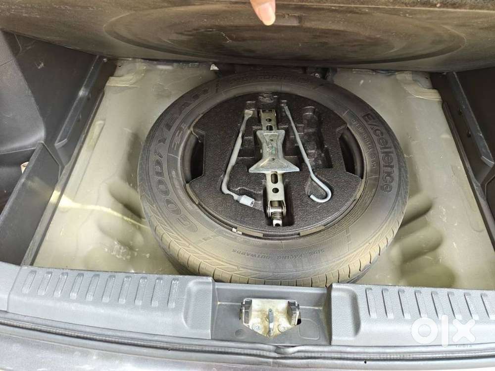 Maruti Suzuki Brezza Zdi Plus, 2018, Diesel