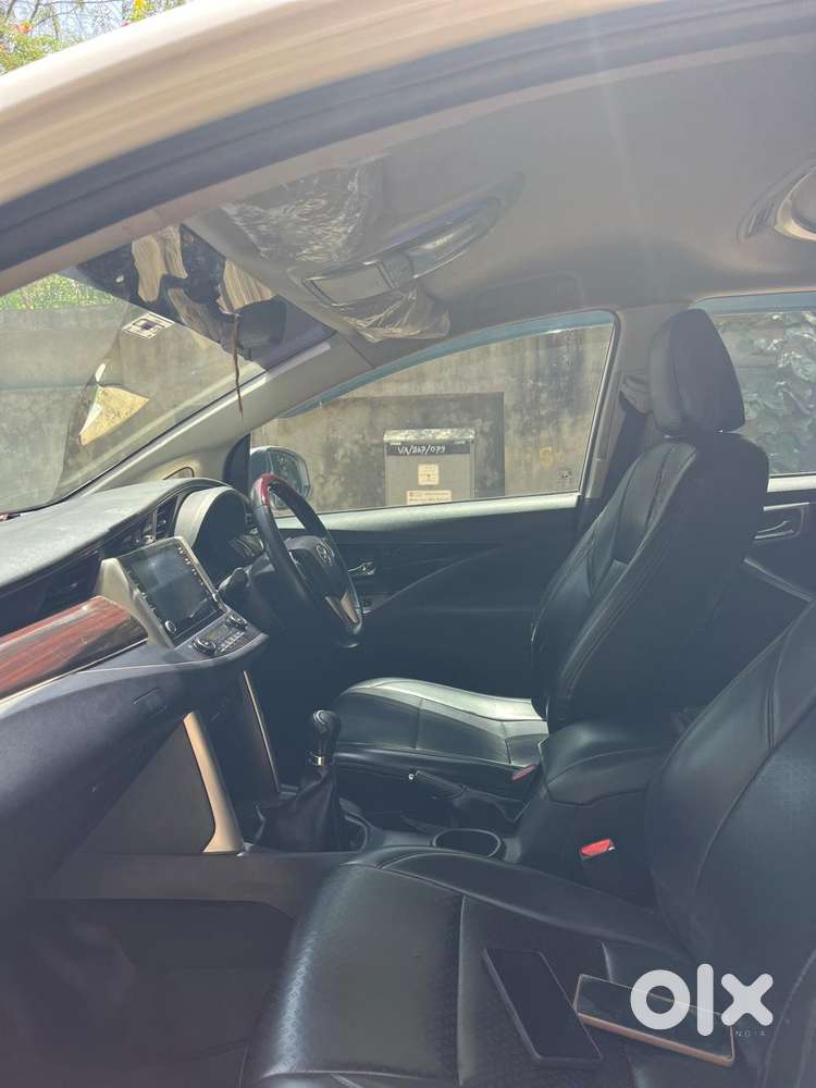 Toyota Innova Crysta 2.4 V, 2022, Diesel