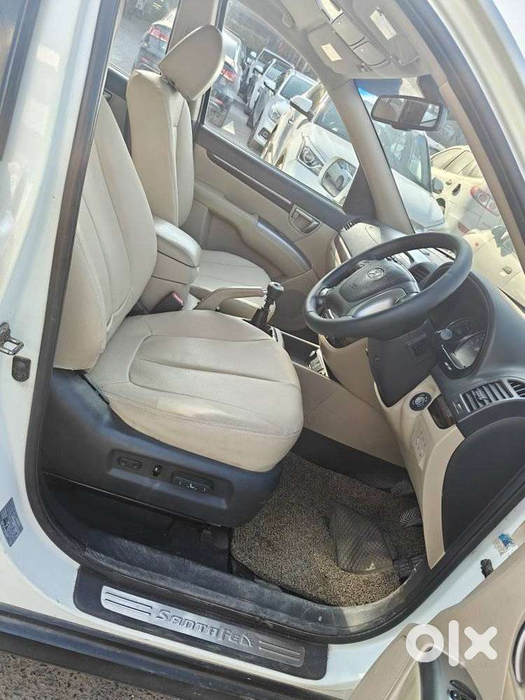 Hyundai Santa Fe 2009-2013 4x2, 2013, Diesel