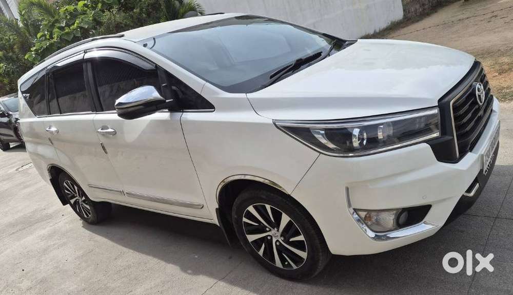 Toyota Innova Crysta 2.4 Z 7 Str, 2023, Diesel
