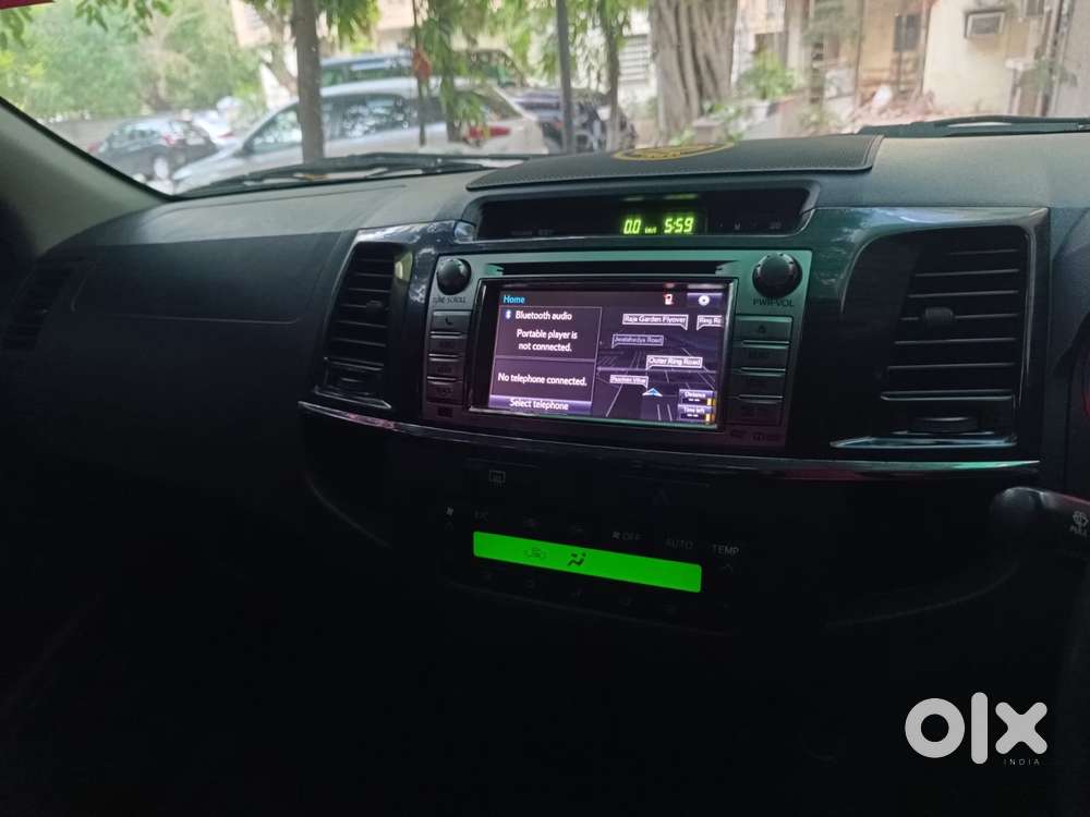 Mahindra Marazzo M6, 2018, Diesel