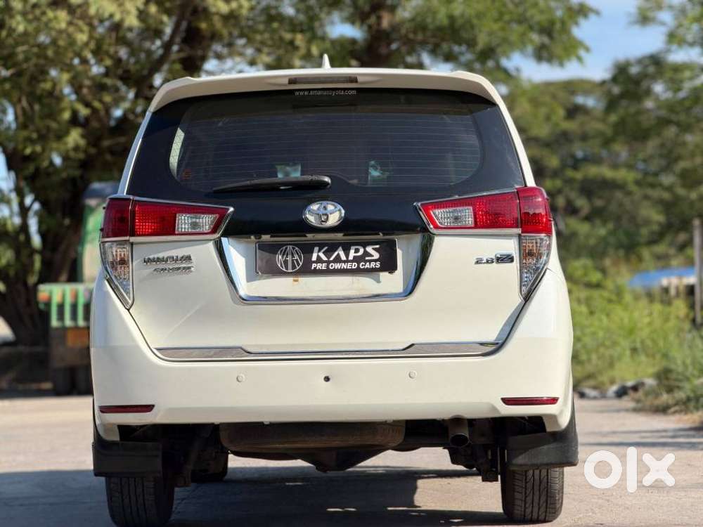 Toyota Innova Crysta 2.8z Automatic, 2016, Diesel