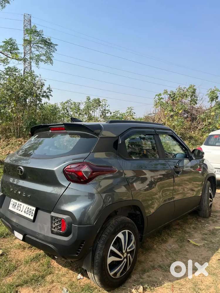 Tata Punch 1.2 Revotron 2025