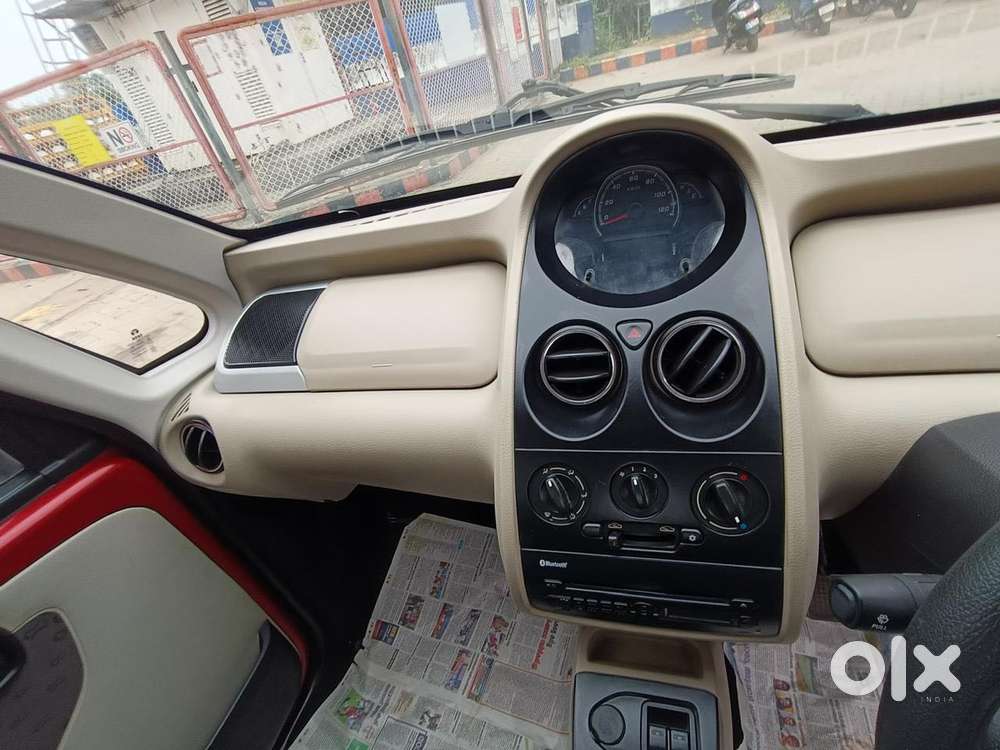 Tata Nano Xta, 2016, Petrol