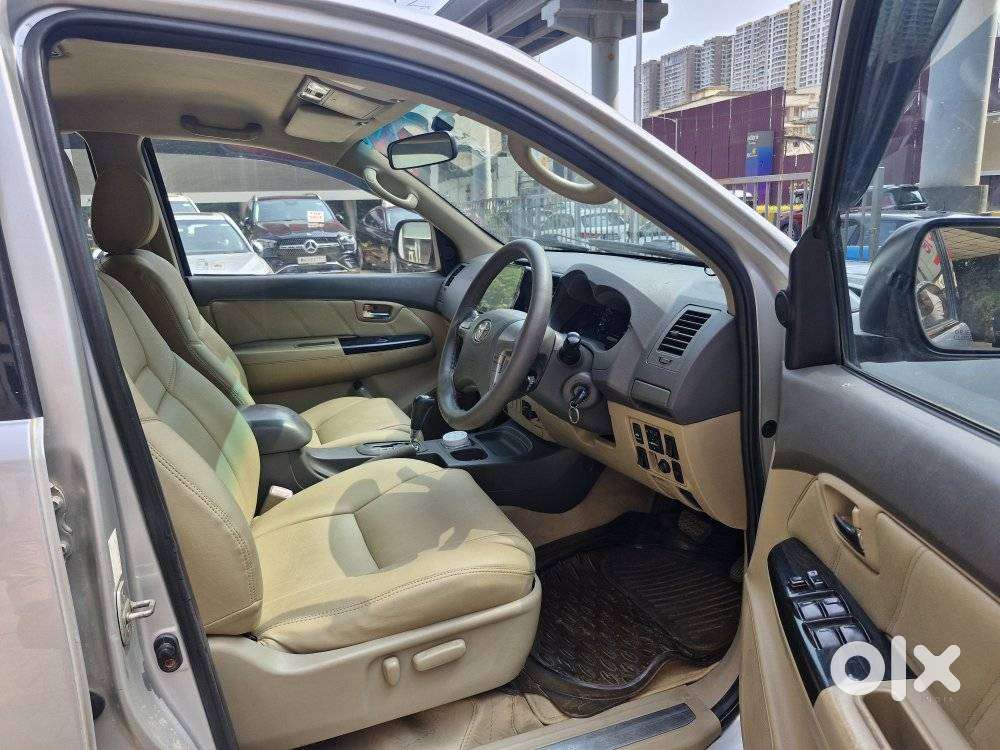Toyota Fortuner 3.0 4x2 Automatic, 2012, Diesel