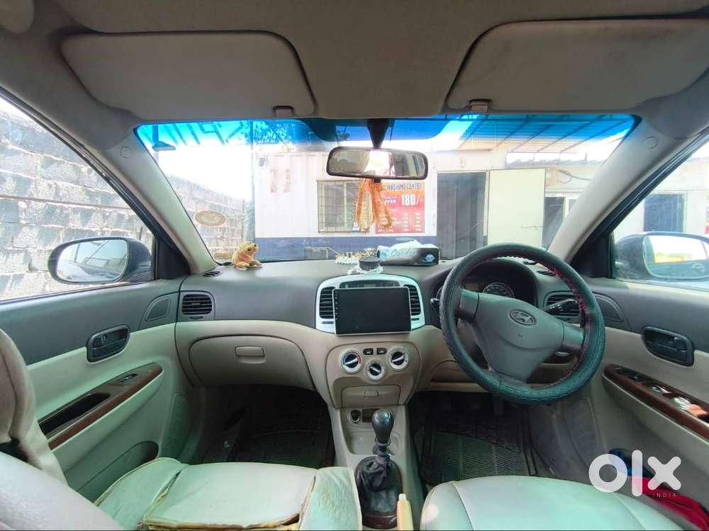 Verna. Hyundai