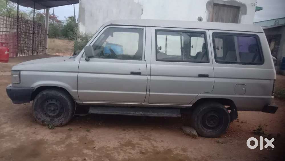 Toyota Qualis Diesel 2002