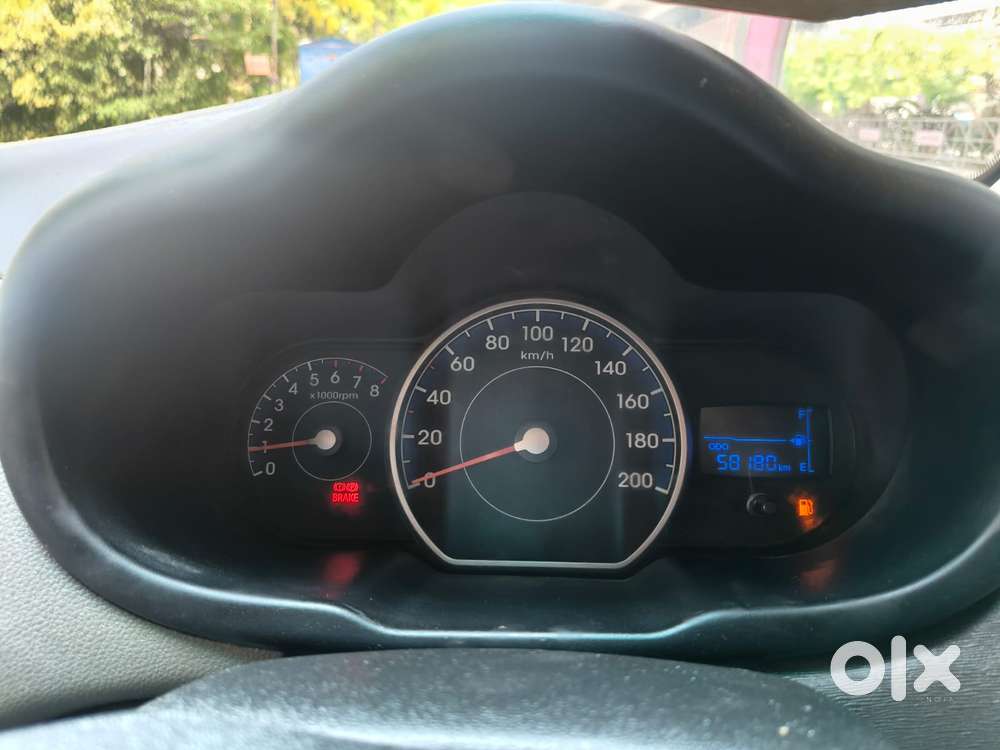 Hyundai I10 Sportz 1.1l, 2013, Cng & Hybrids