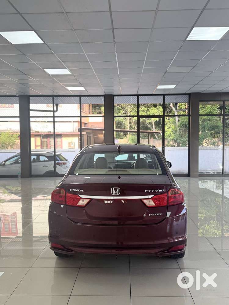 Honda City V At I-vtec, 2015, Petrol