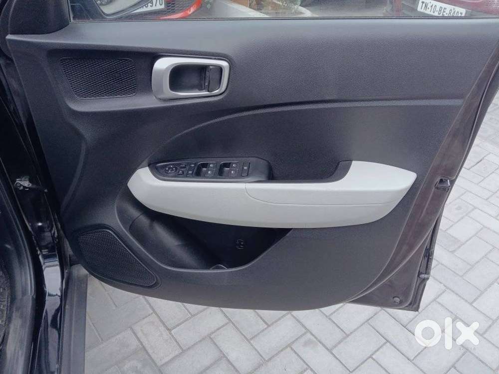 Hyundai Venue 1.5 Crdi Sx (o), 2023, Diesel