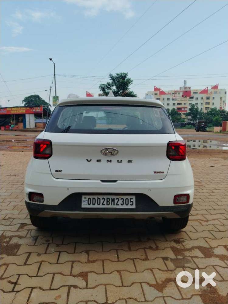 Hyundai Venue, 2020, Petrol
