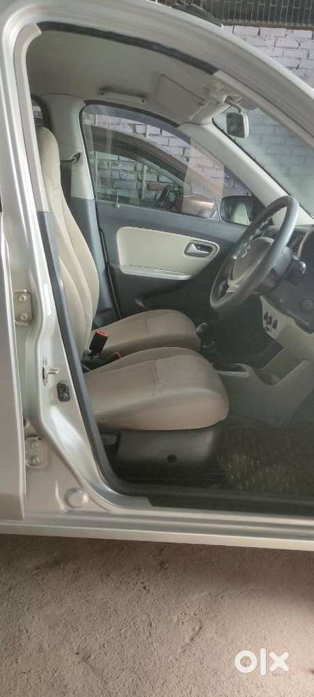 Maruti Suzuki Alto K10 1.0 Vxi, 2017, Petrol
