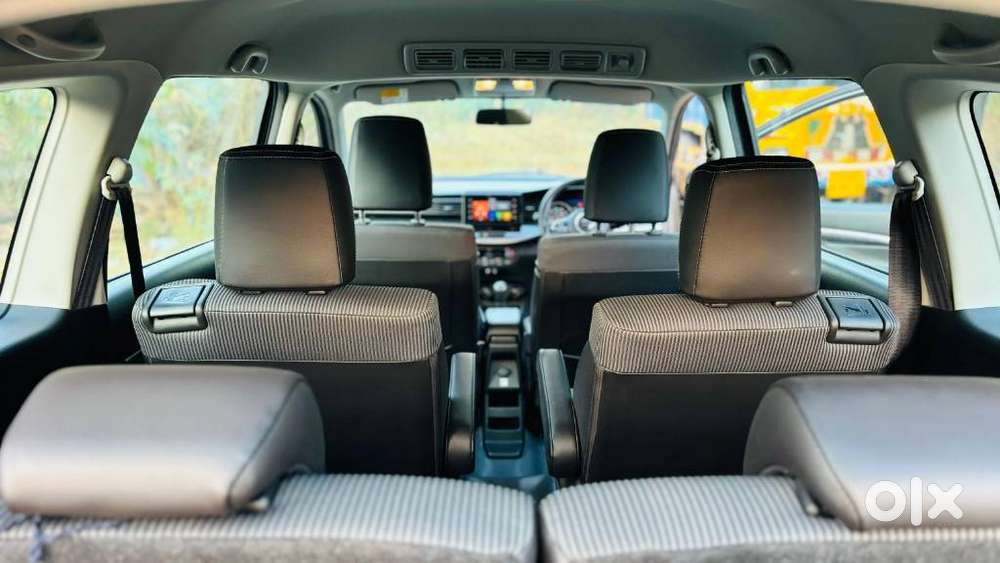 Maruti Suzuki Xl6 1.5 Zeta Mt, 2025, Petrol