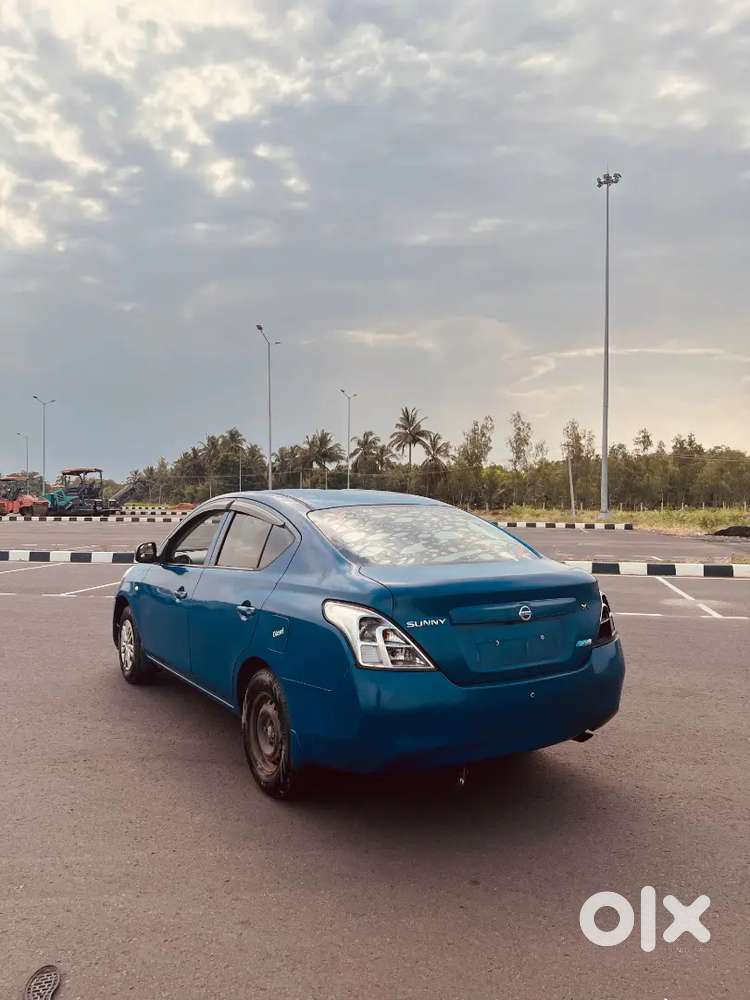 Nissan Sunny 2013 Diesel Well Maintained