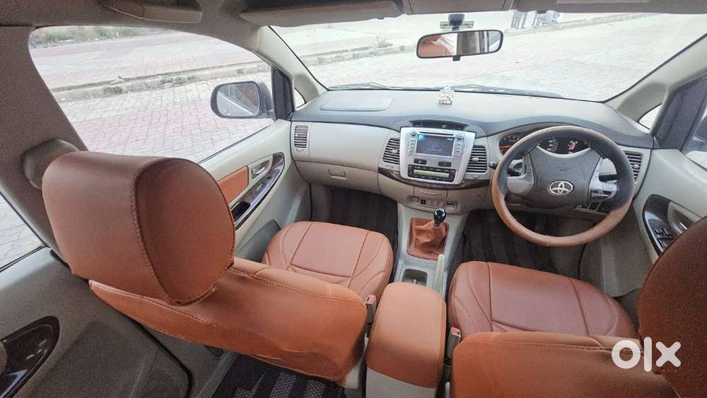 Toyota Innova 2.5 V 7 Str, 2013, Diesel