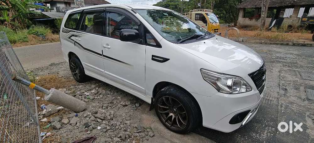 Toyota Innova 2.5 Diesel 2015