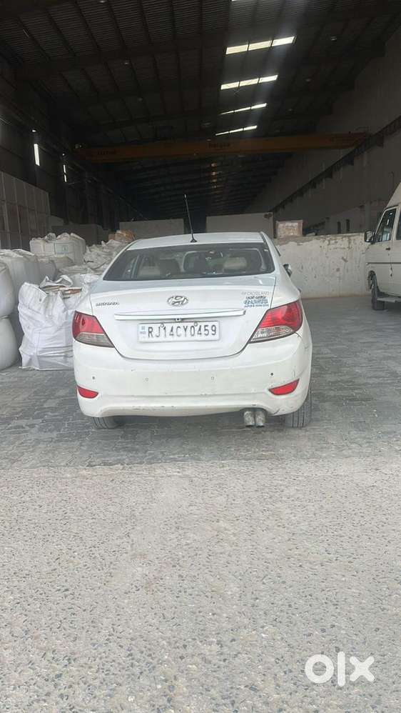 Hyundai Fluidic Verna 2014