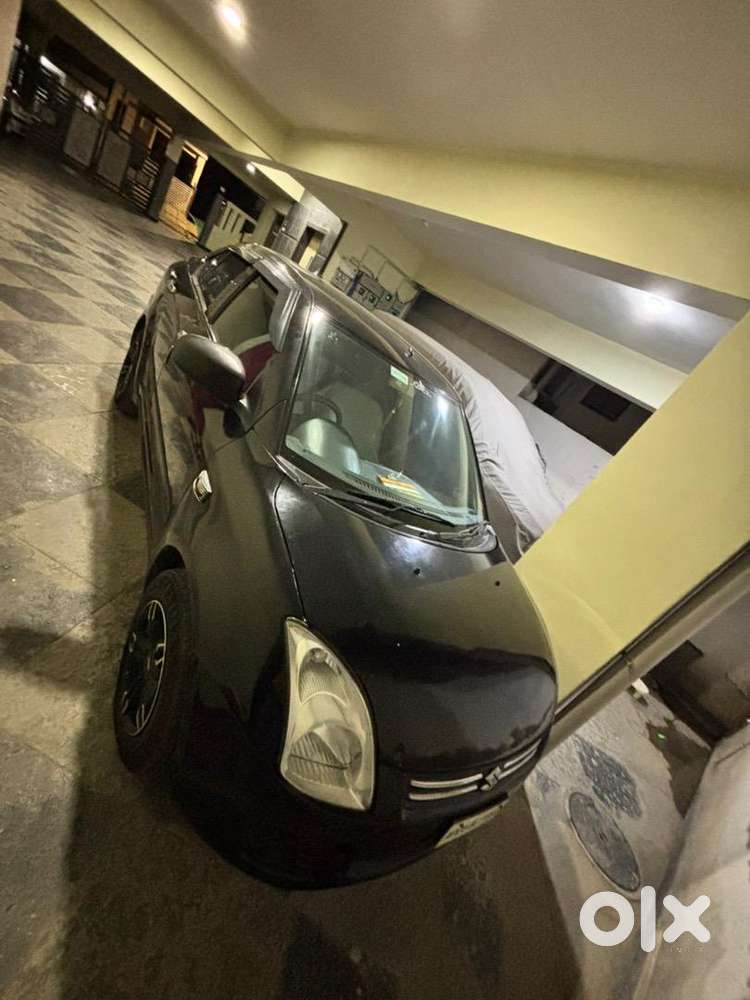 Maruti Suzuki Swift Dzire 2010 Petrol Well Maintained