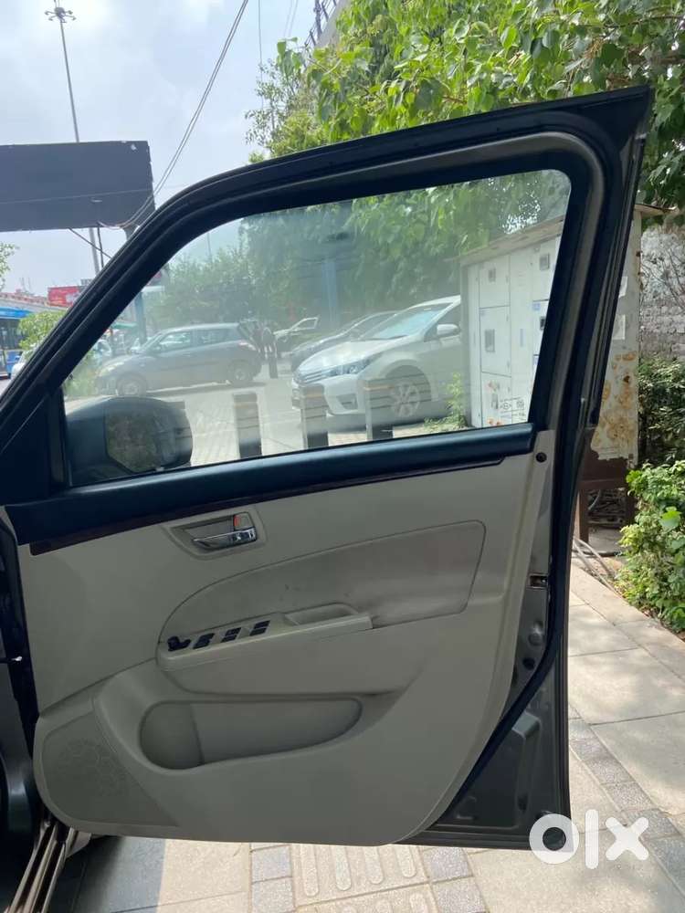 Maruti Suzuki Swift Dzire 1.3 Vxi, 2015, Petrol