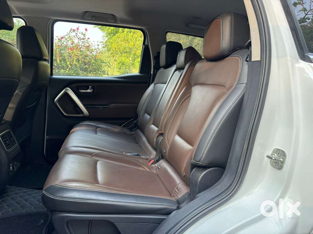 Mahindra Scorpio N Z8 L Petrol At 7 Str, 2024, Petrol