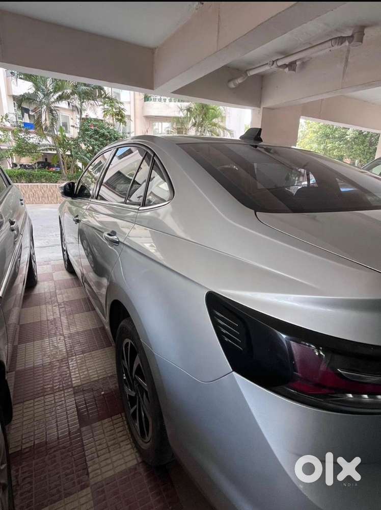 Volkswagen Virtus Topline Petrol 2023