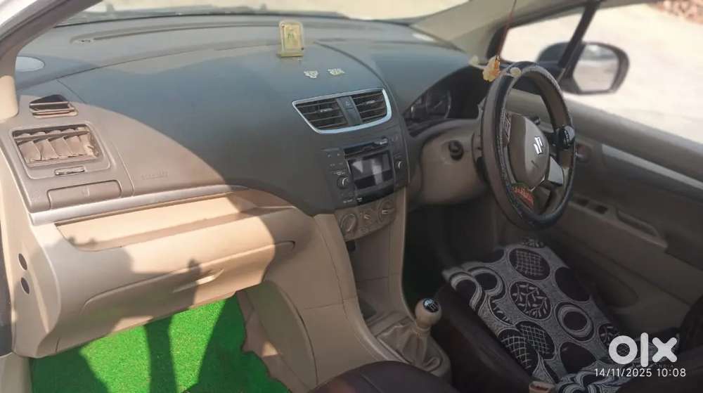 Maruti Suzuki Ertiga 2015 Diesel 210000 Km Driven