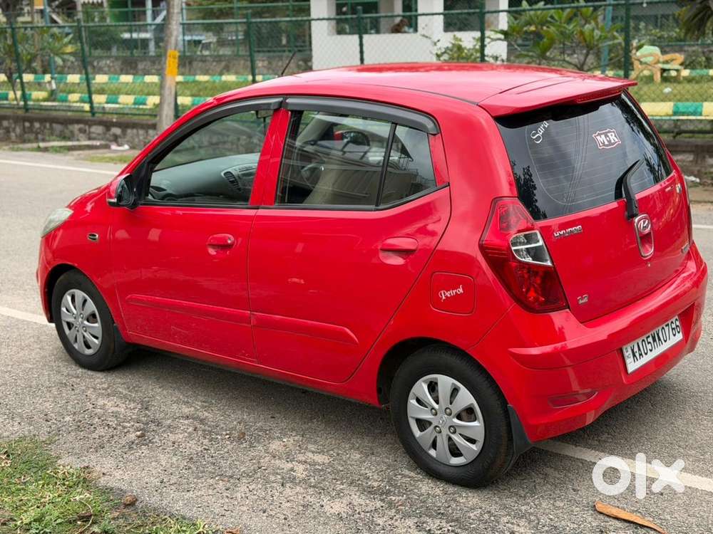 Hyundai I10 Sportz 2011 Petrol