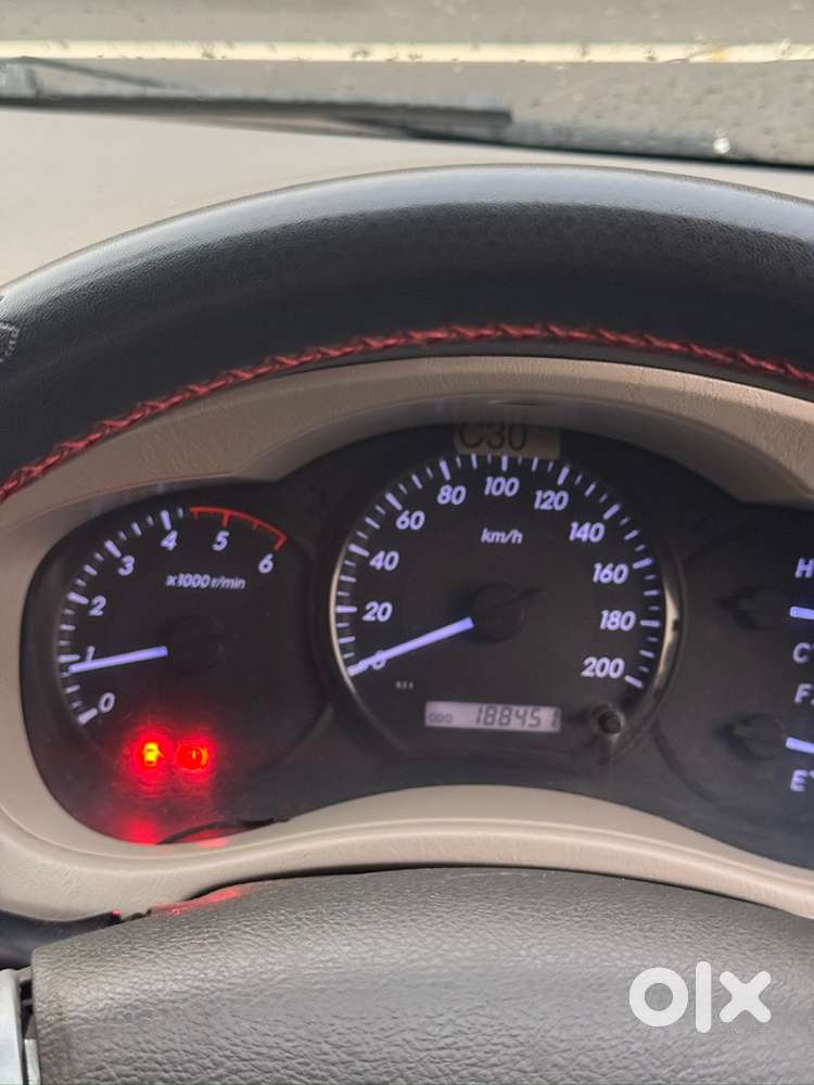 Toyota Innova Diesel 2012