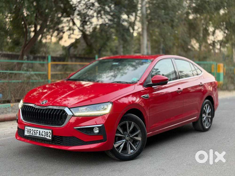 Skoda Slavia 1.0 Tsi Style At, 2023, Petrol