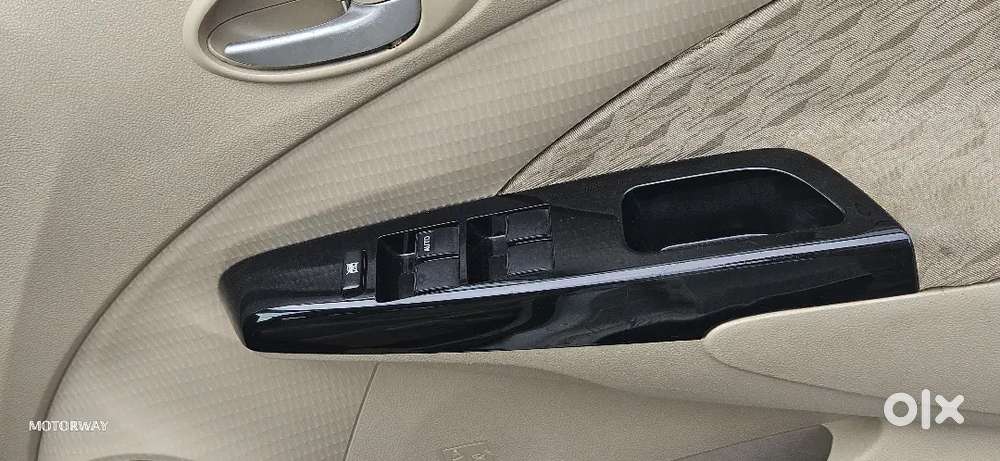 Toyota Etios Liva 2017 Petrol 33000 Km Driven