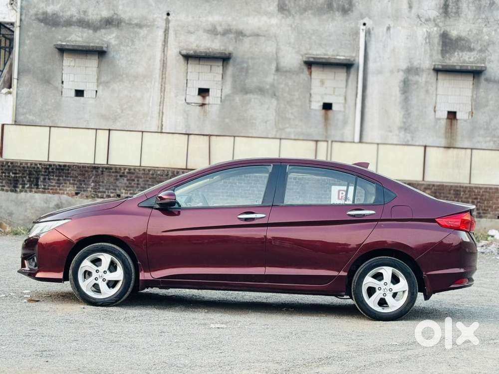 Honda City 2011-2013 1.5 V Mt Sunroof, 2016, Diesel
