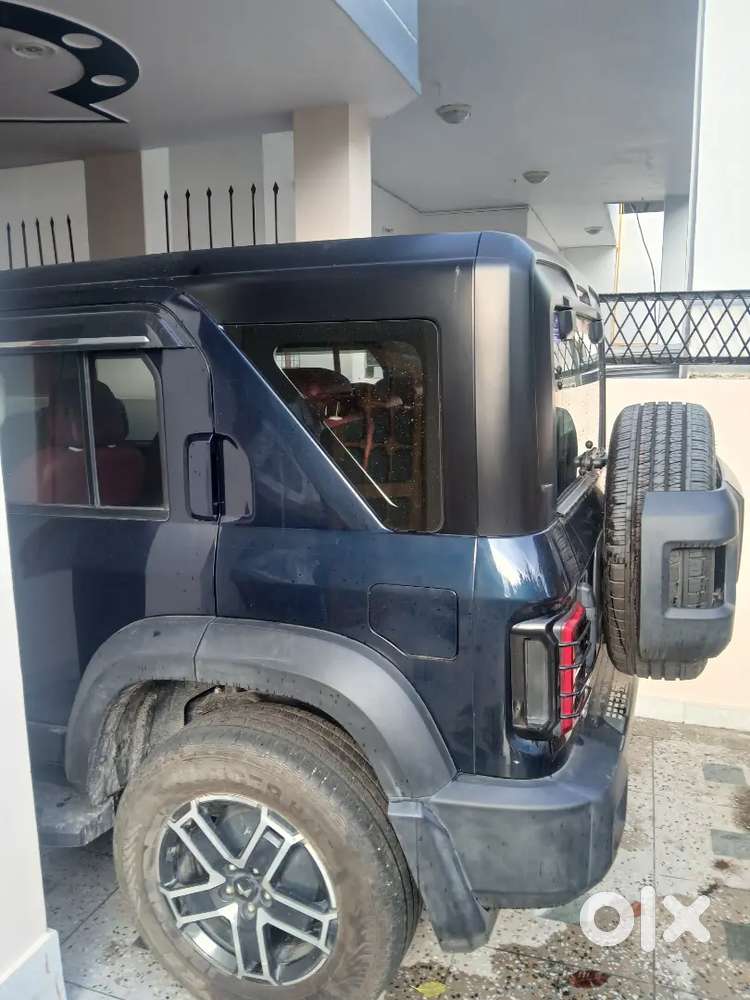 Mahindra Thar Roxx Petrol 2024
