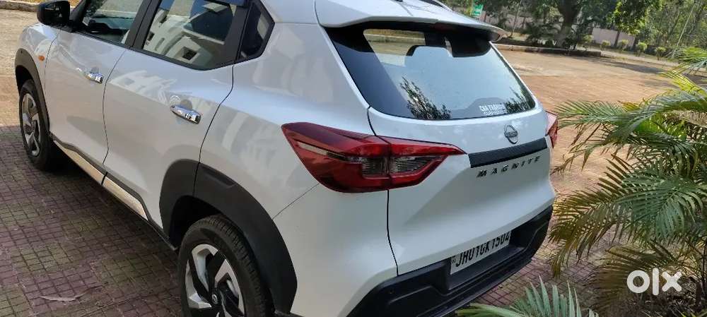 Urgent Sale For Money Nissan Magnite 2025 Petrol 3200 Km Driven
