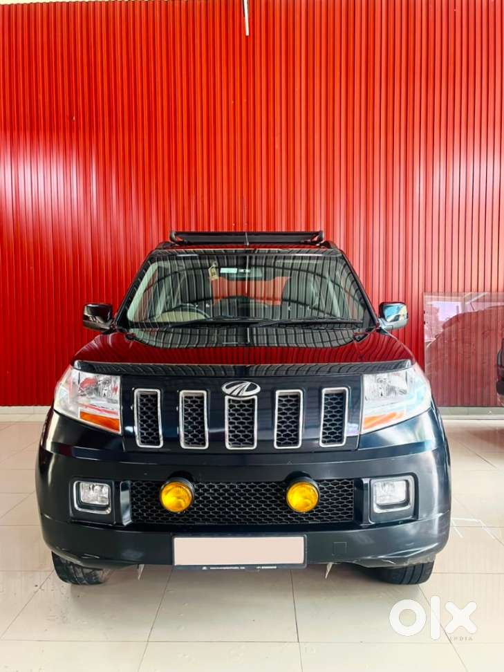 Mahindra Tuv 300 T8 Amt (automatic), 2016, Diesel