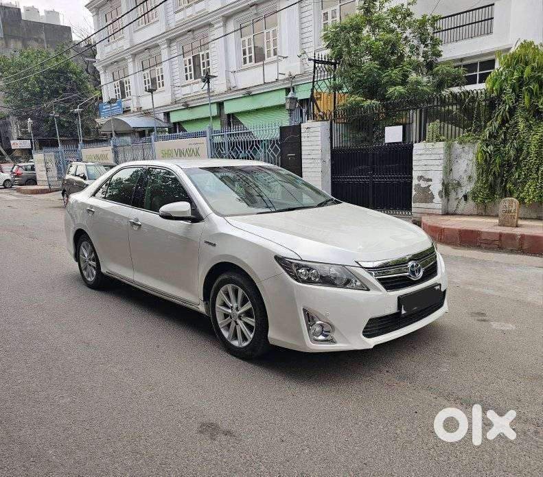 Toyota Camry 2.5 Hybrid, 2014, Petrol