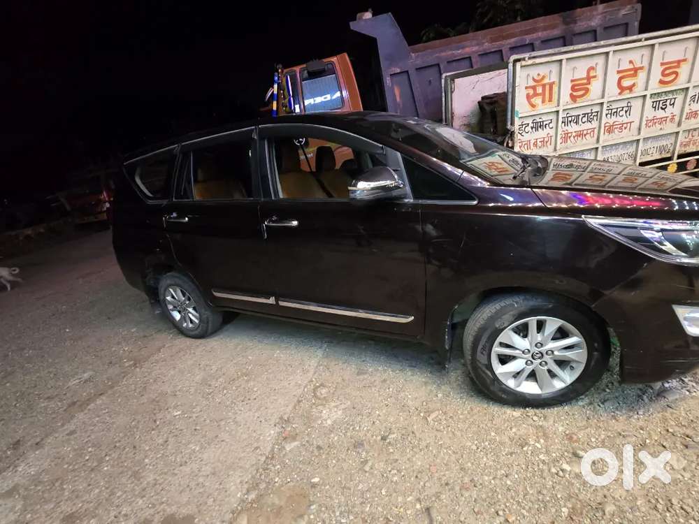 Toyota Innova Crysta 2018 Diesel Manual