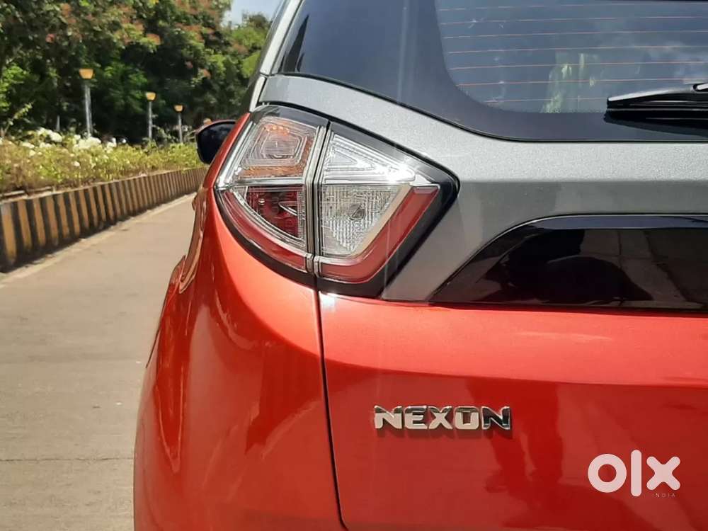 Tata Nexon 1.2 Revotron Xza Plus, 2019, Petrol