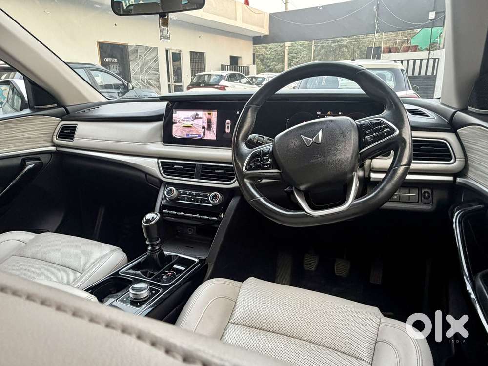 Mahindra Xuv700 2.2 Ax 7 Diesel Mt Str, 2021, Diesel