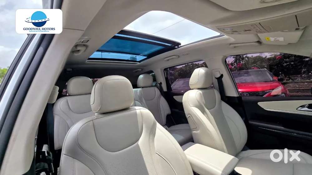 Mahindra Xuv700 2.2 Ax 7 Diesel At Str Awd, 2025, Diesel