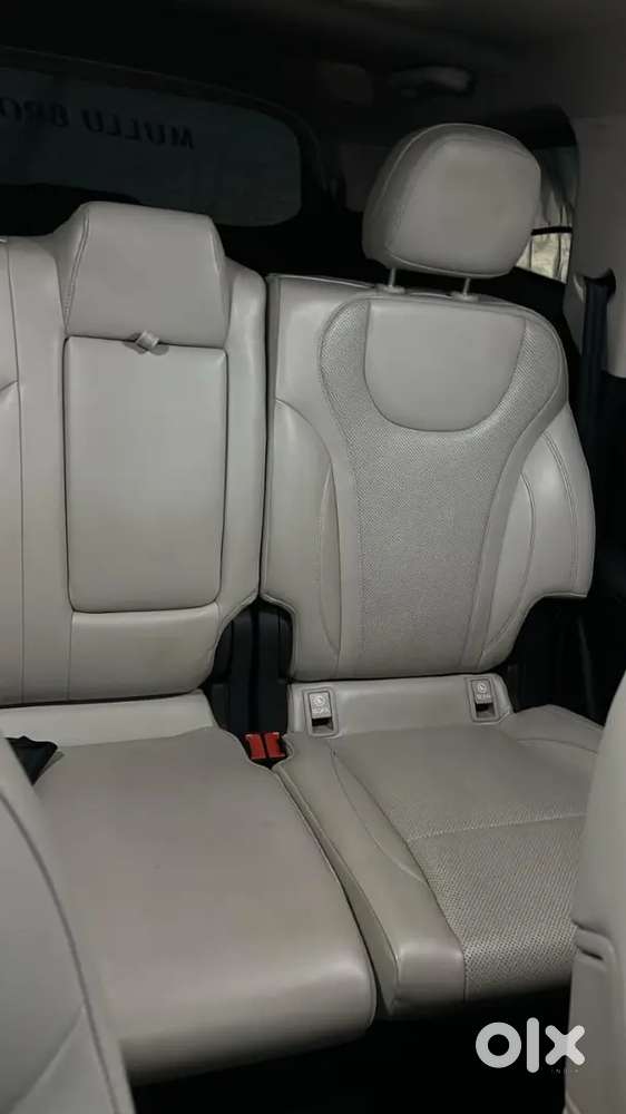 Mahindra Xuv700 2025 Diesel 23000 Km Driven